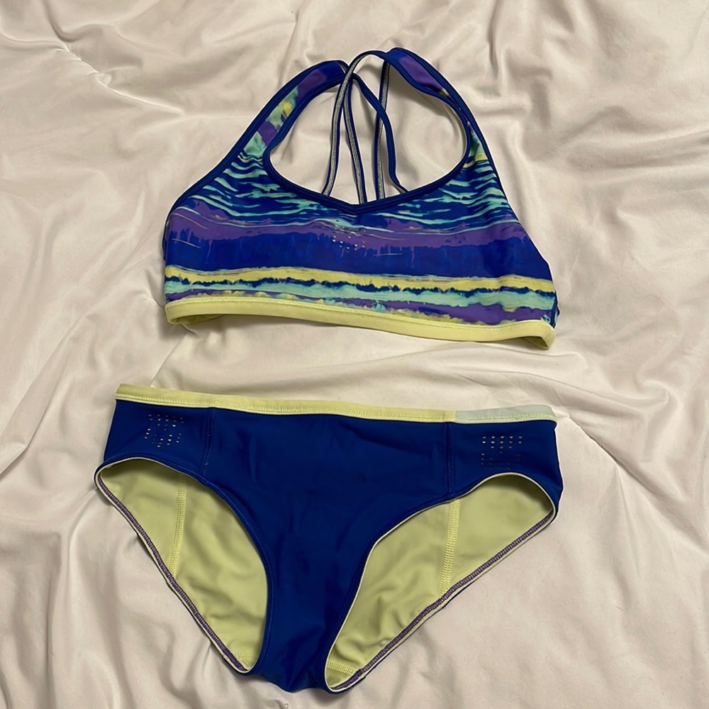 Ivivva bikini